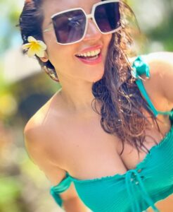 Actress Shama Sikander HD Instagram Photos and Wallpapers September 2024