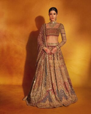 Shanaya Kapoor Instagram - 🧡