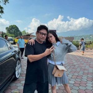 Shanice Margaretha Lie Instagram - FDI officially pamit undur diri, tapi ABC alias Abang Bontot Cici tetap bakalan sama kok!🤗🩷

truly wonderful roller coaster ride with FDI, crews & om RB. terimakasih semua, buat kenang kenangan manis nya. bakal punya tempat spesial di hati, see you in another project dearest crews, om RB & my ABC.

#mightdeletesoon
