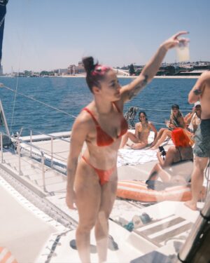 Shanie Blais Instagram - Just a boat girlie 🇵🇹❤️