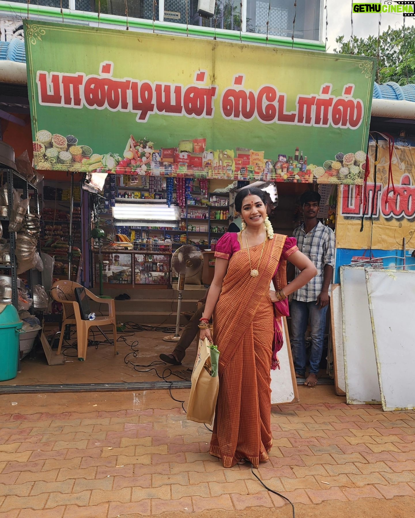 Sharanya Turadi - 40.6K Likes - On-screen la eppadiyo but Offscreen la eppovum loves than š¤
Pandian stores family ā¤ļøš§æš
Missed my bois Kathir,Senthil, and Meena in this dump. Will post in the coming ones š«¶
#pandianstores