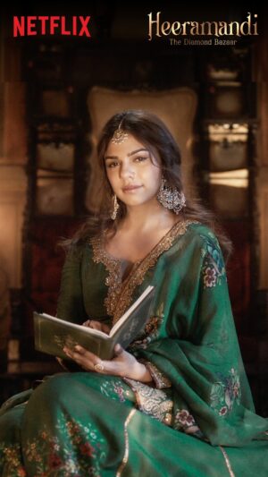 Sharmin Segal Instagram - Apne khwabon ki mohabbat mein haqeeqat se bhi ladhne taiyaar hai woh ✨❤️❤️‍🔥
The charming Sharmin Segal stars as Alamzeb! 💎

Heeramandi: The Diamond Bazaar is coming on 1st May, only on Netflix! 

#HeeramandiOnNetflix #SanjayLeelaBhansali @bhansaliproductions @prerna_singh6 @m_koirala @aslisona @aditiraohydari @sharminsegal @therichachadha @iamsanjeeda @shekhusuman @fardeenfkhan @taahashah @adhyayansuman @rimpleandharpreet @shriparamanijewels