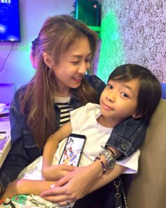 Actress Sharon Chan Man-Chi HD Instagram Photos and Wallpapers August 2024