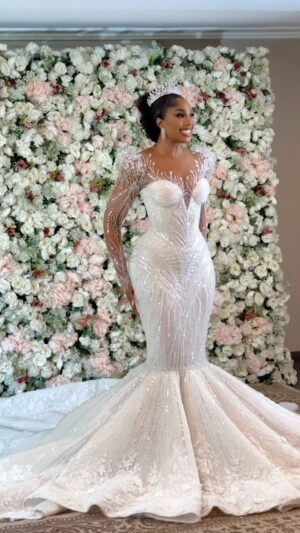 Sharon Ooja Instagram - My husbands wife , mrs Nwoke , sealed signed before God 😍😍😍😍

Dresss by the ultimate @veekeejames_official 

Crown @bozdiamonds
Jewelry @bozdiamonds 
Hair @adefunkeee 
Make up @anitabrows
Bridal stylist @dahmola