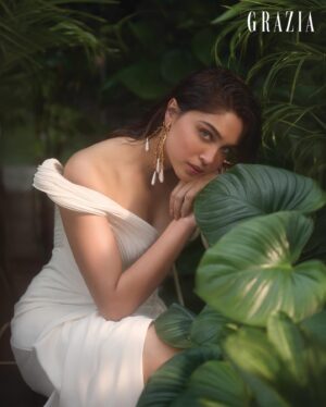 Sharvari Wagh Instagram - Monsoon mood with @graziaindia 🌧️🌿
My first print cover 🥰