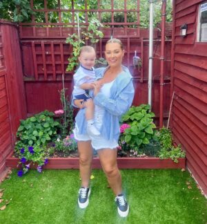 Shaughna Phillips Instagram - 🤍🏴󠁧󠁢󠁥󠁮󠁧󠁿 ⚽️❤️