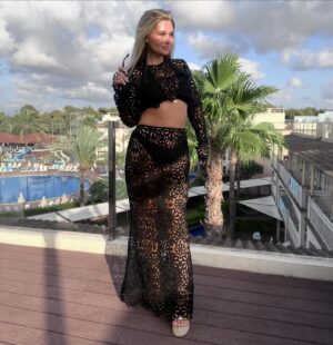 Shaughna Phillips Instagram - wearing black on the last day to represent my mood