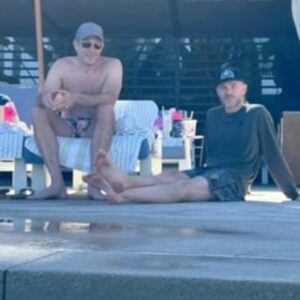 Shawn Ashmore Instagram - Dads….by the pool…that is all:) 📷 @danarashmore
