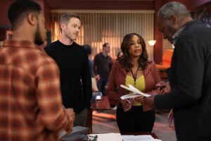 Shawn Ashmore Instagram - Brand new episode of @therookieabc this Sunday! I had a blast working with @niecynash1 @faison.frankie and as always @arjay_smith #therookie
