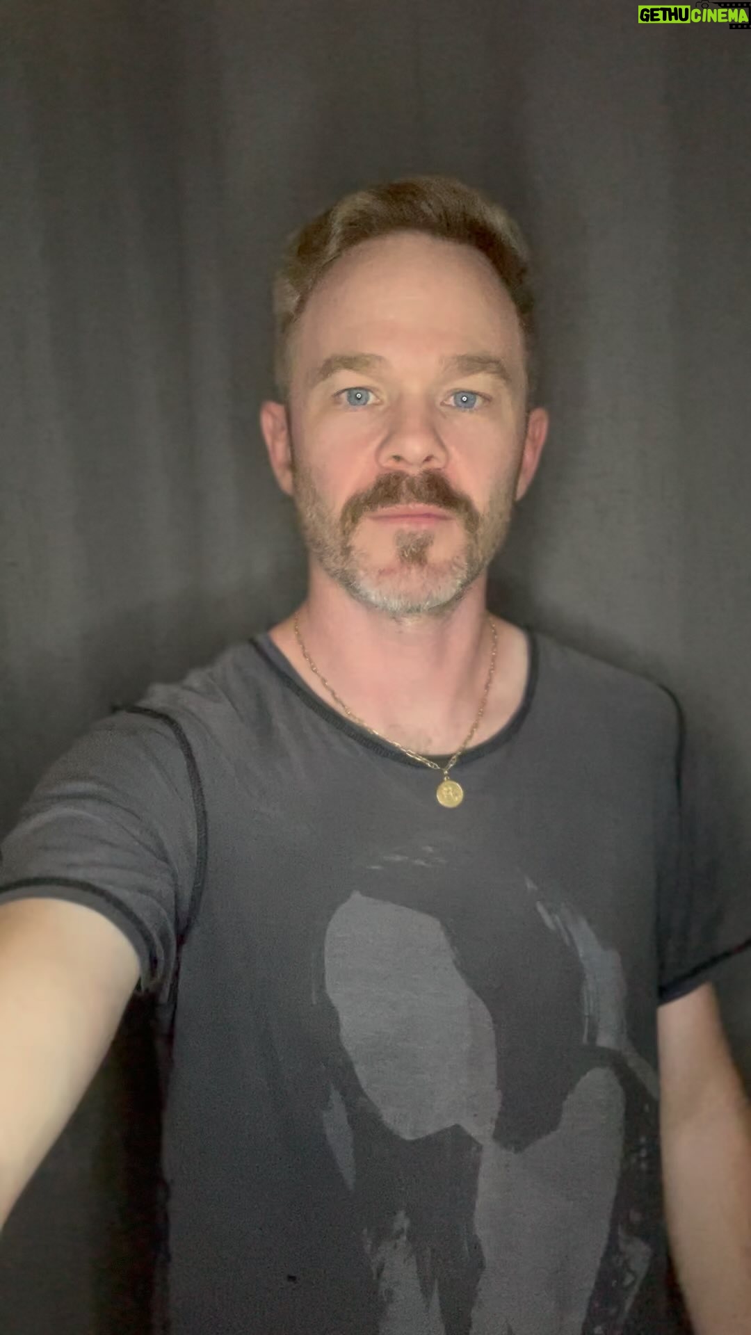 Shawn Ashmore - 9.5K Likes - So excited for this game!! @alanwakeofficial @remedygames #timbreaker #timebreaker 😉