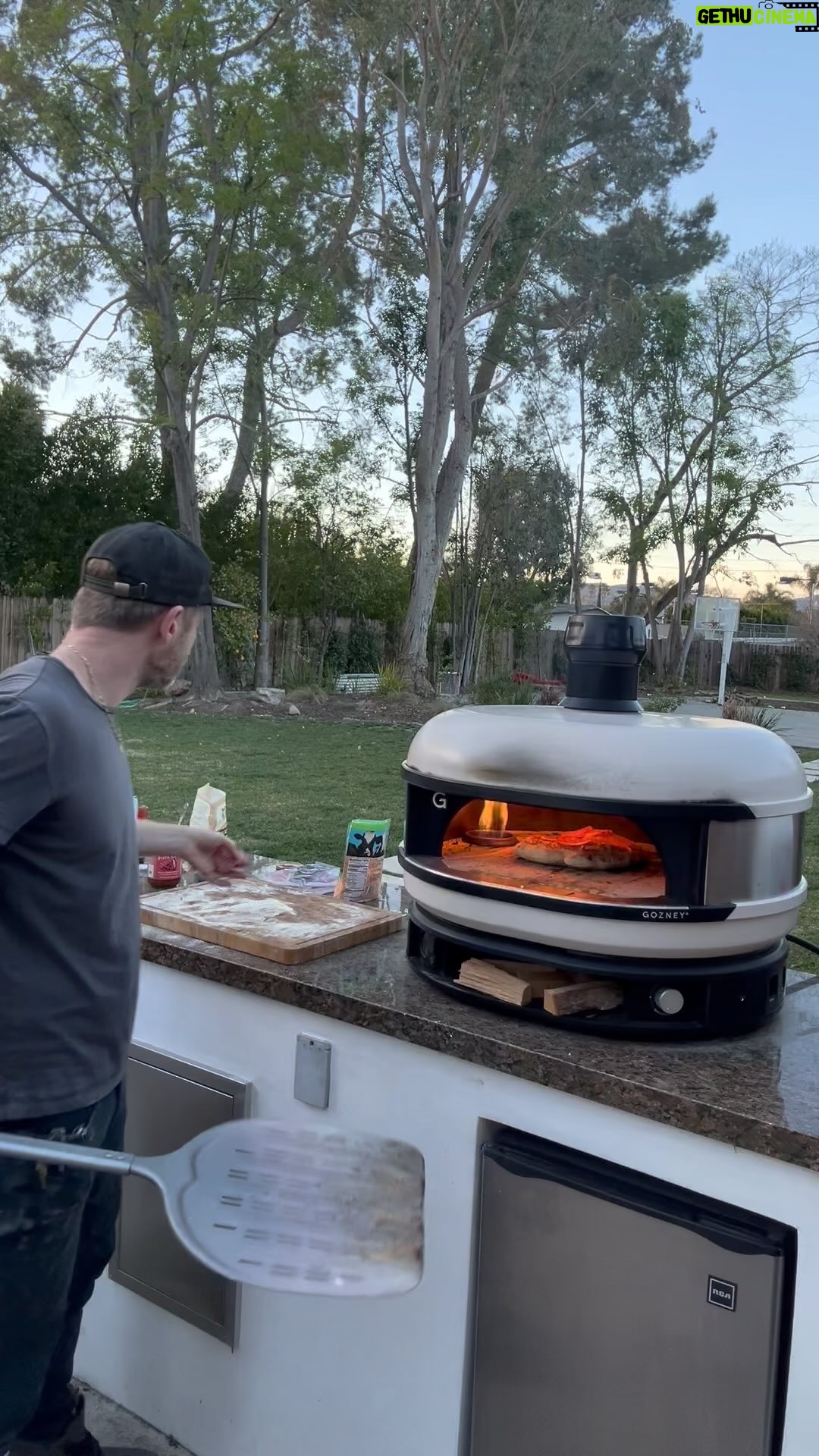 Shawn Ashmore - 3.9K Likes - Pizza in the back yard is serious business! @gozney for the win!! 🍕