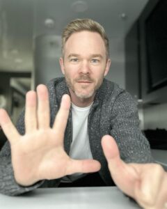 Shawn Ashmore Most Liked Photos and Posts