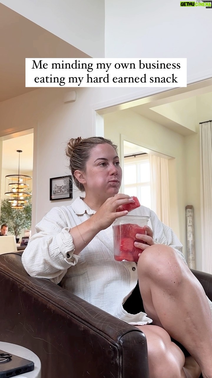 Shawn Johnson - 161K Likes - Everything and anything
@therealjenlife #momlife #mom #moms #parents #parenting #parentlife #parenthood #kids #toddlers
