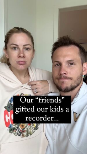 Shawn Johnson Instagram - which is worse: recorder or drums? @shawnjohnson @malloryervin @kyledimeola #kids #parenting #gifts #friendship