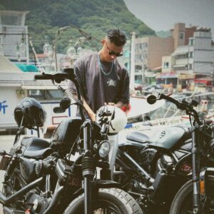 Shawn Yue Instagram - 釋放一下負能量