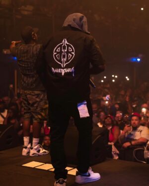 Sheek Louch Instagram - Last night was FYAH 🔥🔥🔥 another (SOLD OUT) show ! Thanks for having us  @thelox  @technicianthedj  PHILLY 🦍🦍🦍 #DBLOCK #LOX #HIPHOP  @iamjayrmg 🎥