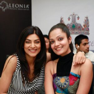 Sheena Chohan Instagram - Forever grateful to Sushmita Sen, who mentored me early in my career, starting with Miss Universe India and taught me the true meaning of dignity, respect, and professionalism. Her inner confidence and grace continue to inspire me every day. Thank you for showing me what it means to be a woman of true strength and poise. I Love you @sushmitasen47 🥰 🌟✨ #MyInspirations 

#Mentor #SushmitaSen #Confidence #grace #Sheenachohan