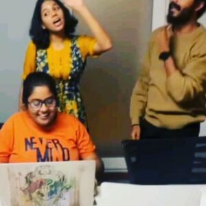 Sheetal Shetty Instagram - ಅಣ್ಣಾವ್ರ birthday ❤️💐🤗 office tales1 @sheetalesofficial  #happybirthday #drrajkumar #kannadasongs #kannada #kannadafilm #kannadiga #bengaluru #sheetales #happiness #happyworkplace