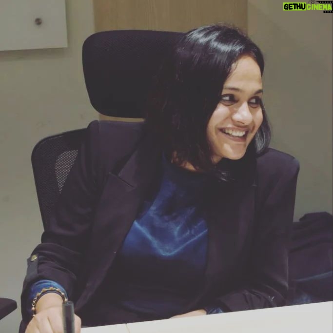 Sheetal Shetty - 3.8K Likes - Few candids @office @sheetalesofficial
Thanks @venkatesh sir for these clicks🙏🏼🙂