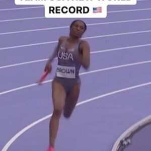 Sheila E. Instagram - Yesssss!!! 👏🏽👏🏽🔥🔥🔥Kaylyn brown smashes the world record and  seals the deal for the United States and sets a NEW WORLD RECORD in the mixed 4x400m relay! #ParisOlympics
#trackandfield #worldrecord @sheilaedrummer #sheilaedrummer #sheilae