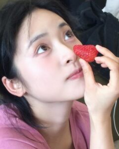 Actress Shen Yue HD Instagram Photos and Wallpapers August 2024