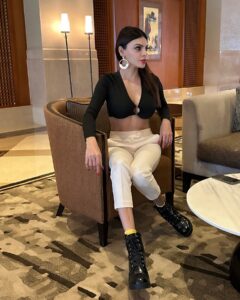 Actress Sherlyn Chopra HD Instagram Photos and Wallpapers August 2024