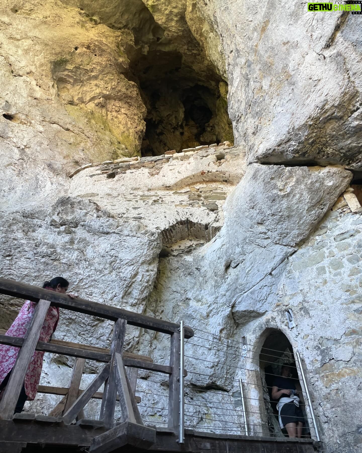 Sherry Vine - 1K Likes - Exploring Slovenia with @gregkiep We had a day trip out to the coolest castle built into a mountain called Predjama Grad. Then these crazy caves called Postojna. A really amazing trip! I’d never seen anything like this.