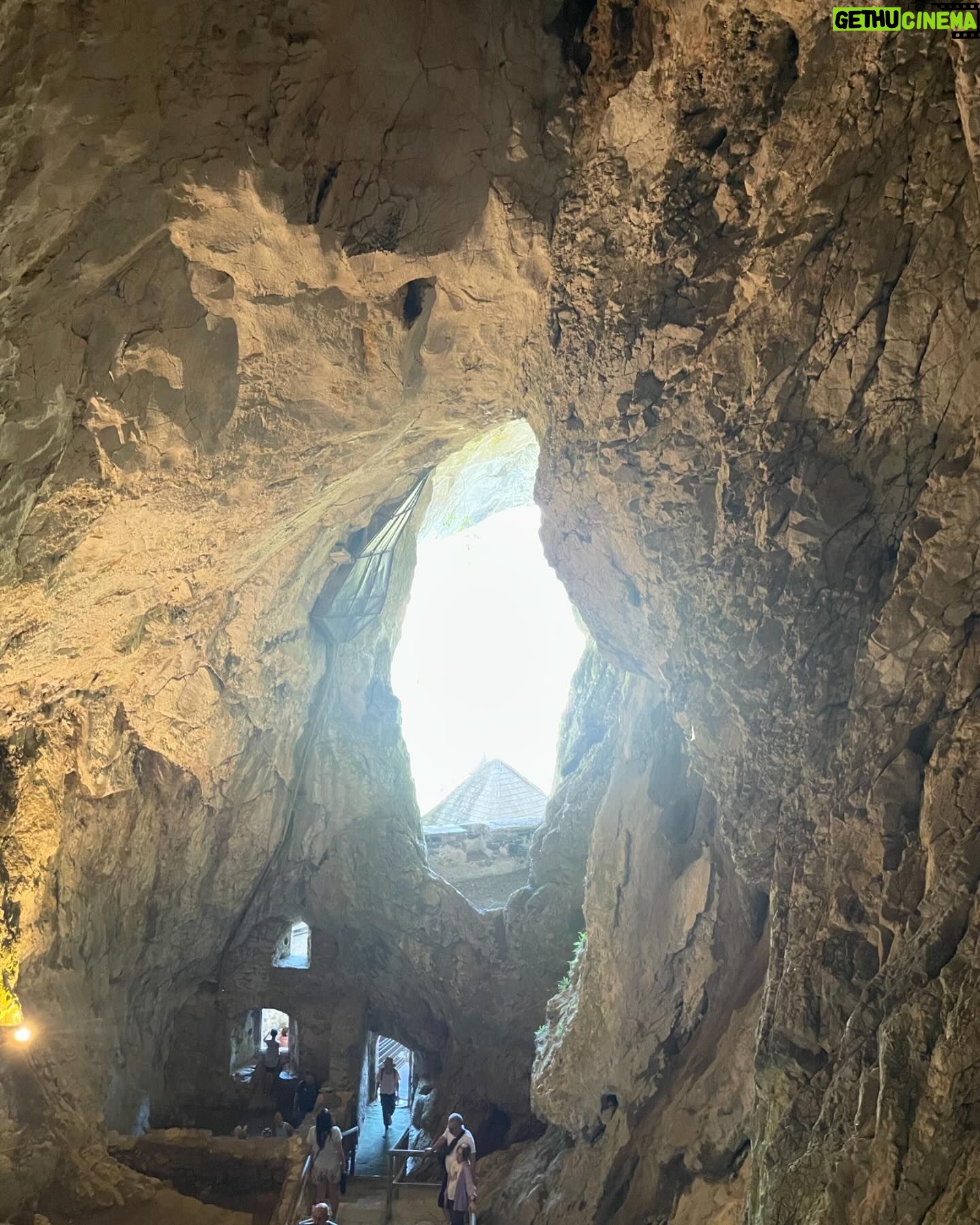 Sherry Vine - 1K Likes - Exploring Slovenia with @gregkiep We had a day trip out to the coolest castle built into a mountain called Predjama Grad. Then these crazy caves called Postojna. A really amazing trip! I’d never seen anything like this.
