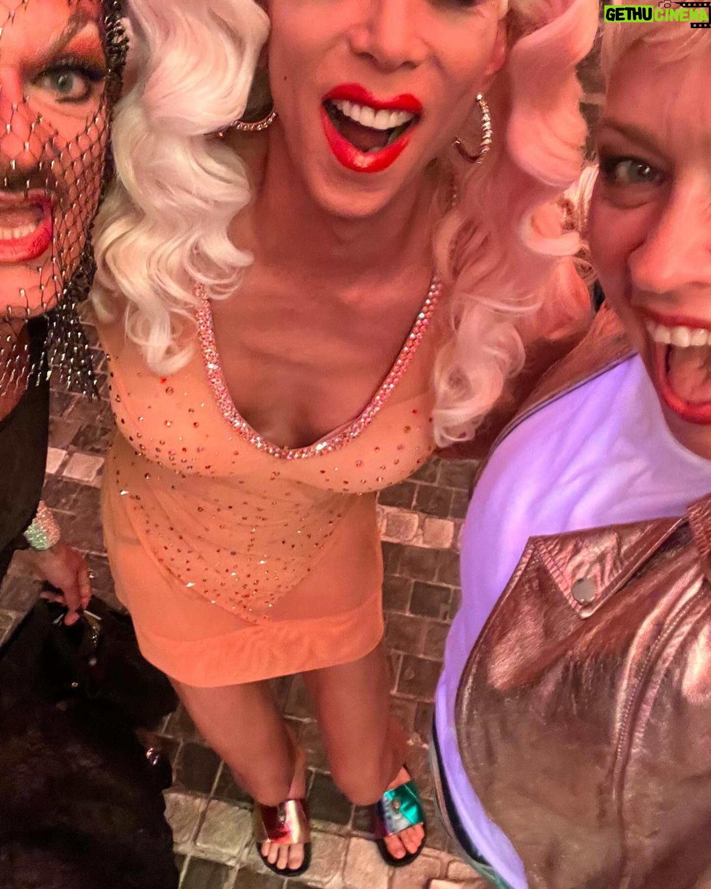 Sherry Vine - 337 Likes - Last photo and video dump from @boylesquedragfestival in Berlin at the beautiful @wintergartenberlin . The show was sold out and so fun! Thanks @gregkiep for the video. Photo with @gloriaviagra and Jutta (I asked her NOT to get my feet! Lol)