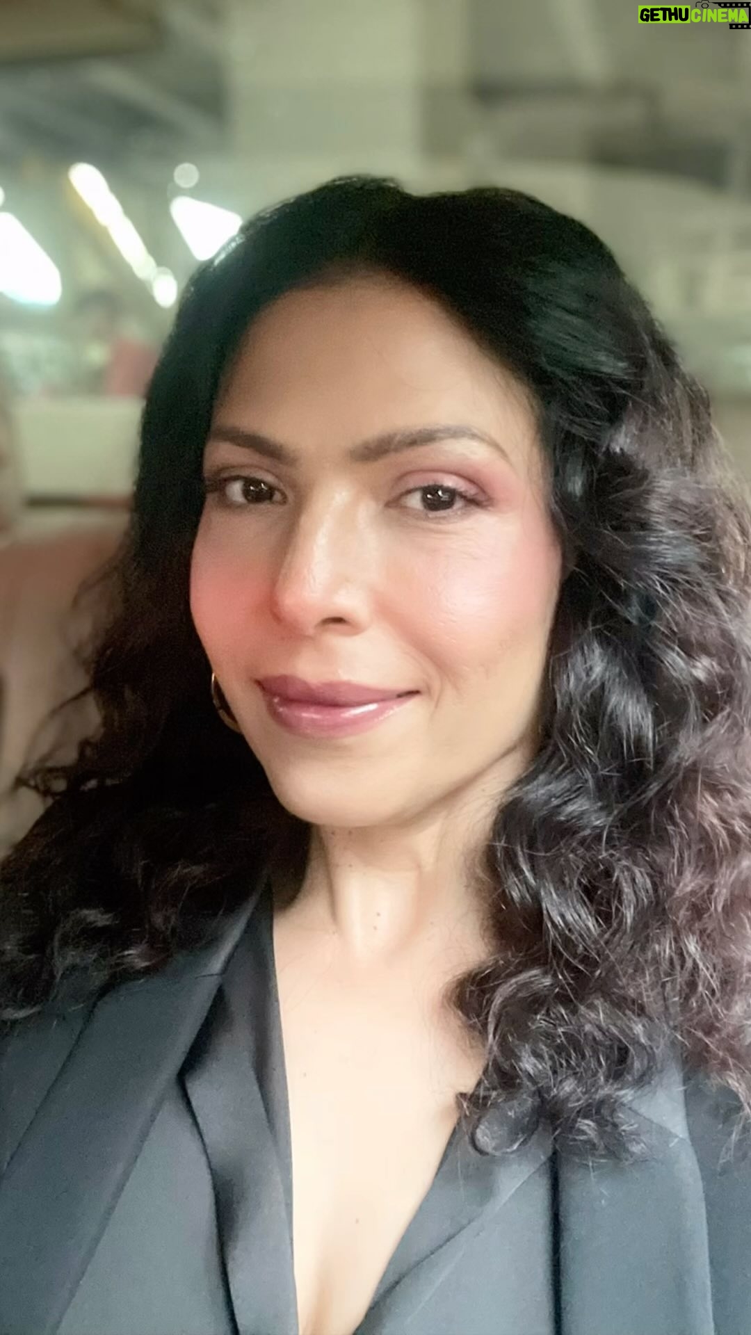 Shilpa Shukla - 881 Likes - Authentically Yours 🌻
TOIFA ka TOHFA
#aboutlastnight
