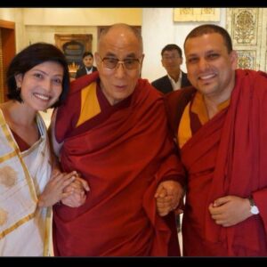 Shilpa Shukla Instagram - Happy 89th to the source of all joy, happiness & light 
HH Dalai Lama 🙏🏽
May you live long and continue to bless us with your Presence & unconditional love 🌸 
Thankyou Thank you Thankyou for everything!