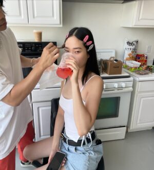 Shin Hyun-ji Instagram - You r beautiful 🤍