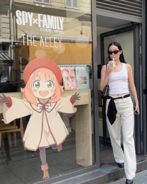 Shin Hyun-ji Instagram - 오늘도 아침에 민소매를 입고