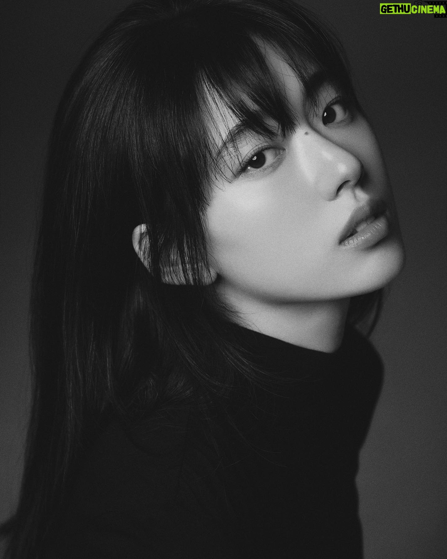 Shin Se-hwi - 31.6K Likes -