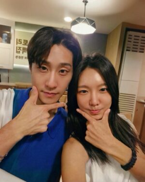 Shin So-yul Instagram - 🤎