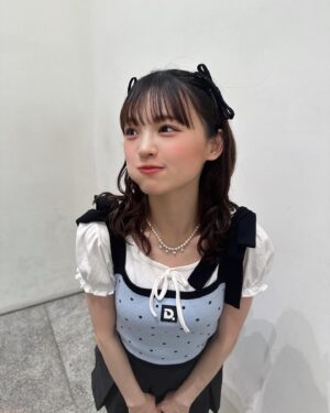 Shinzawa Nao Instagram - このあとどこいく？🩵🩵🩵

#彼女の私服がかわいい #darich #darichコーデ #フレンチガーリー
