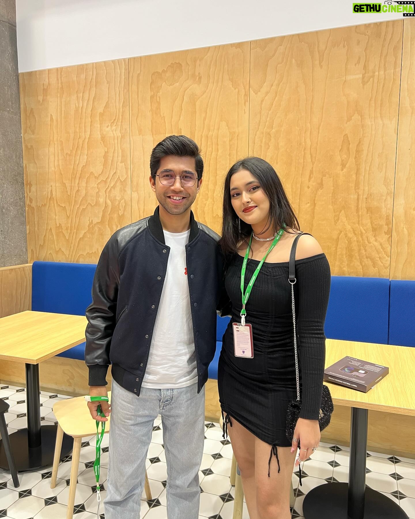 Shivani Paliwal - 55.7K Likes - Day at @metaindia š
@meta #metaEOY2023 #metaEOYwrap2023