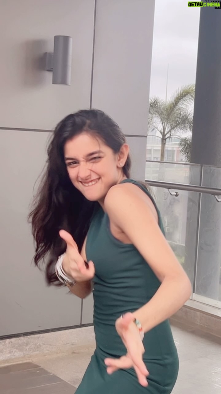 Shivika Rishi - 16.7K Likes - Jeeja 👑💫
#jeeja #trendingnow #viralvideo #reelsindia #viralvideo #viewsforviews #explore #share
@shaziasamji @piyush_bhagat