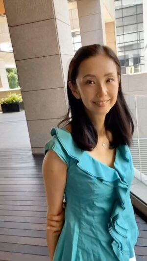 Shoko Tamura Instagram - 今日は暑い1日でしたね💦
みなさまもしっかり食べて、ゆっくり休んで夏バテしないようにしてくださいね😊
わたしもいっぱい食べて、夜は早く寝るように心がけます✨

#夏コーデ#summerfashion#summeroutfit #田村翔子