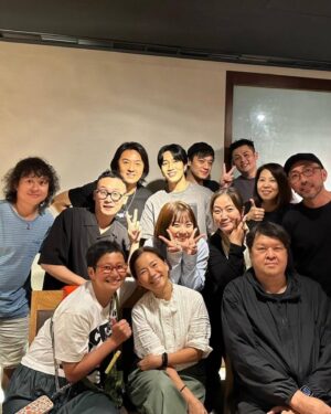 Shou Lou Instagram - 翻過去又是下個章節