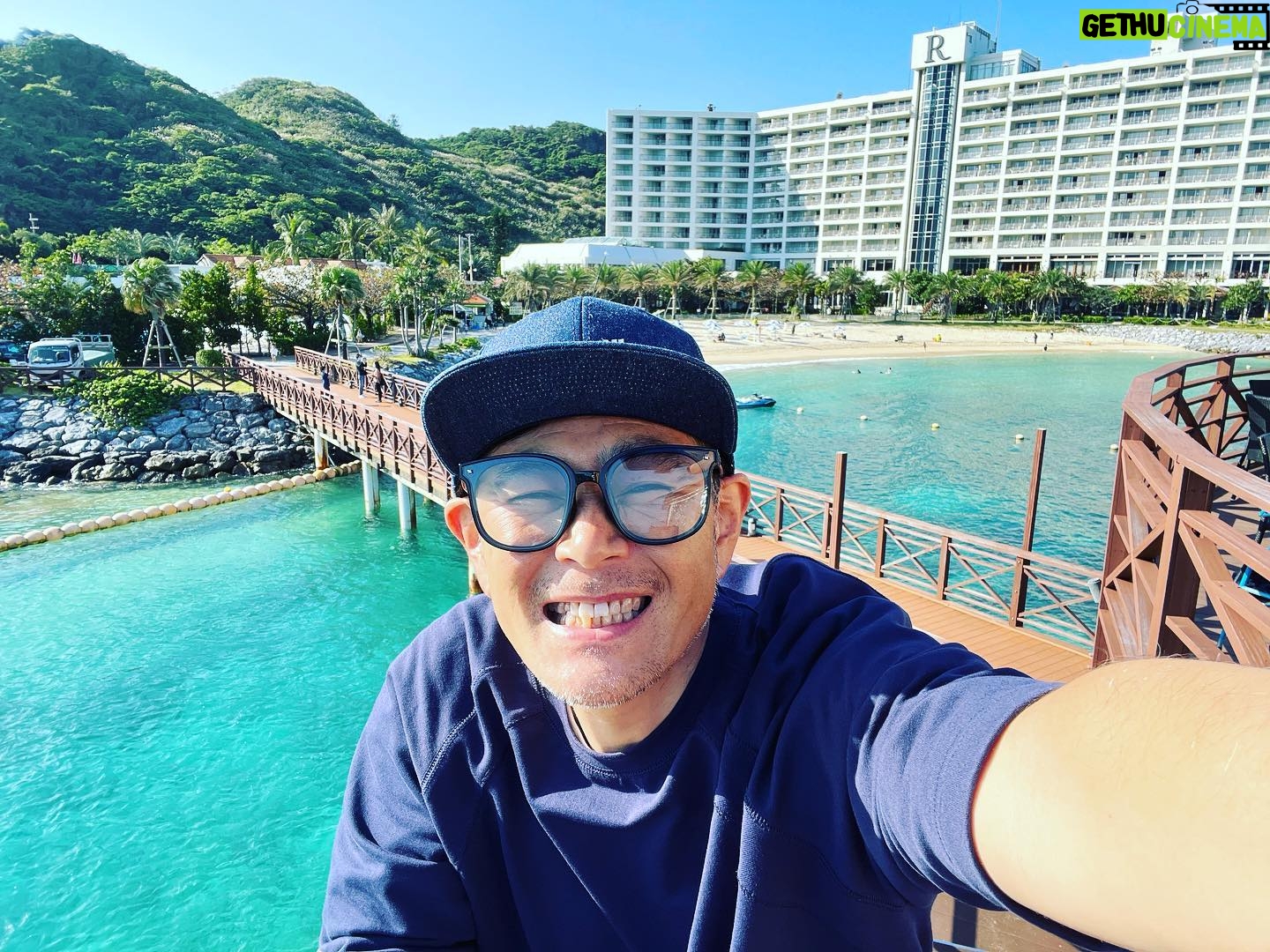 Shôzô Endô - 2K Likes - ルネッサ〜ンス‼️
#遠藤章造#ココリコ#沖縄#髭男爵#綺麗#最高#晴天#感謝