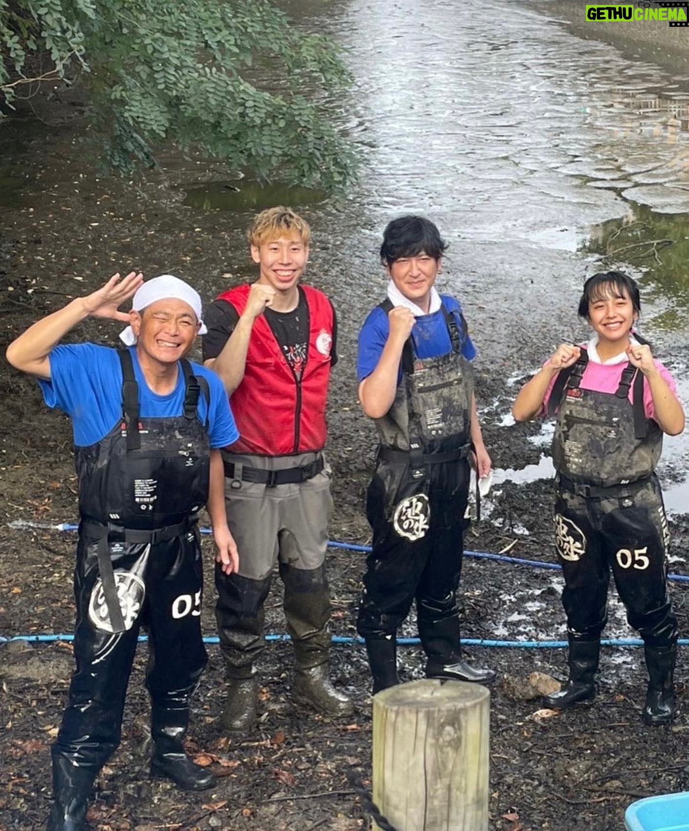 Shôzô Endô - 1.9K Likes - 池の水抜いてきたー
抜いてきたー池の水
#遠藤章造#ココリコ#中山拓哉 #山之内すず#池#新潟#初めて#抜いてきた#テレ東