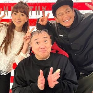 Shôzô Endô Instagram - 2024年もスタートしましたー🎍
#遠藤章造#ココリコ#けいちょん#カウントダウン#お正月#新年#2024#スタート