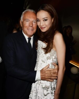 Shu Qi Instagram - Happy birthday Mr Armani先生🎂🍾🌹 九十大壽 快樂 #giorgioarmani
