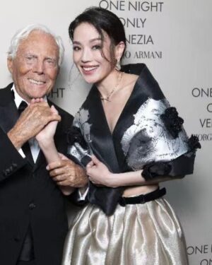 Shu Qi Instagram - Happy birthday Mr Armani先生🎂🍾🌹 九十大壽 快樂 #giorgioarmani