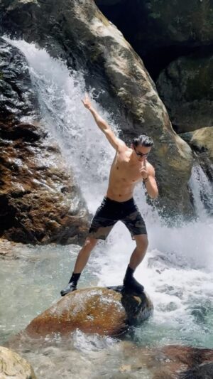 Shu-ting You Instagram - 小小秘境 輕鬆拿下🌊