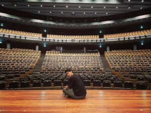 Shunya Shiraishi Instagram - 夜は短し歩けよ乙女、東京はあと２日！