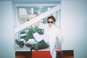 Shunya Shiraishi Instagram - \\\嬉しいお知らせ📢///
本日より、noteメンバーシップ「into」を開設します❕

①思い出のある街のエッセイ
1か月につき、1つの街を取り上げます。
初回は「渋谷」を予定しており、6/6(火)に初回投稿予定です。
このエッセイのための写真も新規に撮りおろしています！

②初の音声コンテンツ「unRadio」
音声日記のほか、質問にも答えていく予定です。6/2(金)に初回投稿予定なので、noteのメンバーシップ内掲示板にぜひ質問などご投稿くださいませ。

③これまでtumblrで展開してきたブログエッセイ 「Shirapages」
アーカイブ39記事と昨年末に書かれた未公開記事と共に、全40記事が有料マガジンとしてnoteに移行いたします。

○メンバーシップについて
blue plan、gold planの2つのメンバーシッププランをご用意しております！

※blue planでは街エッセイとShirapagesをご覧いただけます。
※gold planでは街エッセイ、Shirapagesに加え、unRadioを聴取いただけます！

詳しくはストーリーズ内、URLからご加入いただけます！
皆様のinto、お待ちしております！(スタッフ)