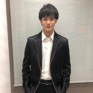 Shunya Shiraishi Instagram - 「白石隼也トークライブ2021 Vol.4〜オンライン編〜」
観てくださった皆様、ありがとうございました！
約2年ぶりのイベント、いかがだったでしょうか。

イベント終了後、抹茶ケーキを頬張る姿をこっそり撮影しました笑

アーカイブ配信は8/14まであります！
もう一度観たい方、予定が合わなかった方、ぜひアーカイブ配信をご覧ください！

また皆様とイベントができる日を楽しみにしています！
マネージャー竹内からでした。

#白石隼也 
#白石隼也トークライブ2021 
#アクターズショートフィルム
#そそがれ
#レンアイ漫画家 
#私の頭の中の消しゴム 
#夜は短し歩けよ乙女 
#31歳 
#happybirthday 

https://horipro.zaiko.io/_item/341621