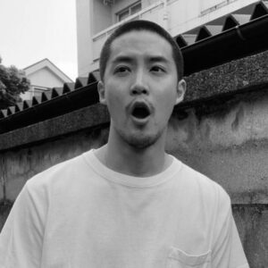 Shunya Shiraishi Instagram - マルコメモノクロ2

彩の国シェイクスピア・シリーズ第36弾『ジョン王』 ＜払い戻しのご案内＞

ホリプロ・スクエア「白石隼也メルマガ」会員枠でチケットをご購入いただいた方の払い戻し方法は、郵便普通為替にてチケットご購入時にご登録頂きましたご住所に郵送にて、8月31日(月)までに送付させていただきます。

郵便為替がお手元に到着致しましたら、お手数ですが、お近くの郵便局にて換金頂けますよう、お願い申し上げます。

9月5日(土)になっても郵便普通為替がお届けできない場合はホリプロ・スクエア事務局までお問い合わせ頂けますよう、お願い申し上げます。 ◆ご住所にご変更がある方
チケットご予約後、ご登録のご住所がご変更になられている方は、お手数ですが、その旨を下記内容と合わせてホリプロ・スクエア事務局までメールにてお知らせ頂けますよう、お願い申し上げます。 ・お名前
・会員番号
・ご購入いただいた公演日時、枚数
・変更後の住所

弊社のチケット受付システムはご予約時にご登録頂いておりますご住所にチケット(払戻の郵便為替)を送付するものとなっており、「会員マイページ」より個人情報をご変更頂きましても、チケット(払戻の郵便為替)の発送先は変更されませんのでご注意下さい。 ◆住所変更申請メールアドレス
fanclub@horipro.co.jp

#白石隼也
#ジョン王
#ラストライン